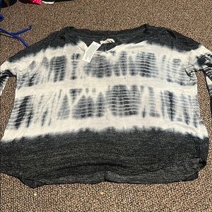 NEVER WORN NWT Black and White Tie-Dye Top